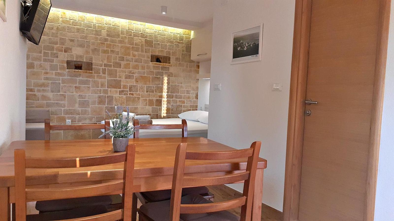 Apartmán Stone House Bonaca Baška Voda Pokoj fotografie